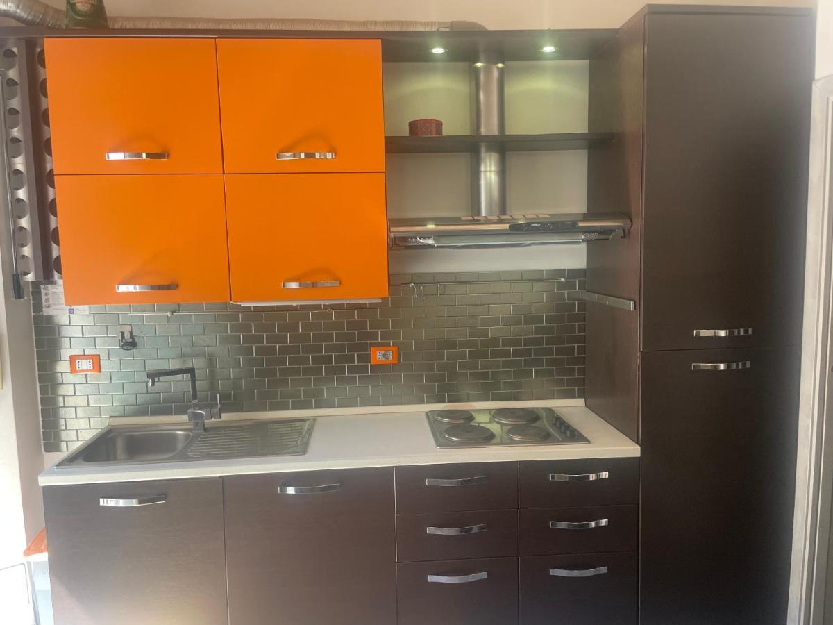 Be Your Home - Grazioso Monolocale Tra Porto E Stazione Civitavecchia Luaran gambar